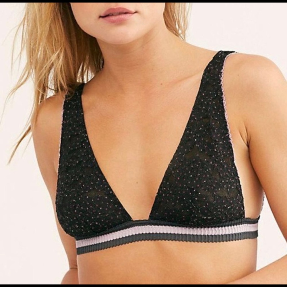 NWT Free People Livvy Lace V-Neck Bralette